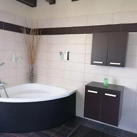 Maison Au Pays Basque Avec Piscine Chauffee