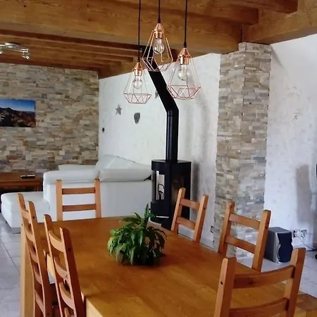 Semesterbostad Maison Au Pays Basque Avec Piscine Chauffee